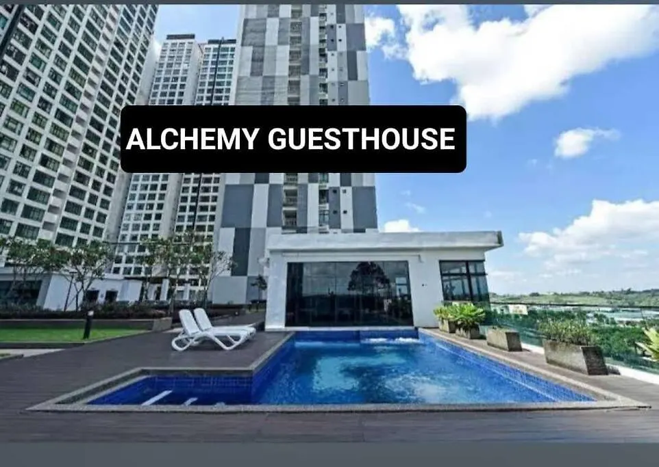 Alchemy Guesthouse D'Summit Residence With Netflix Johor Bahru